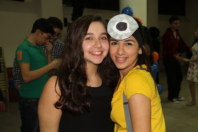 Notre Dame Des Anges Party